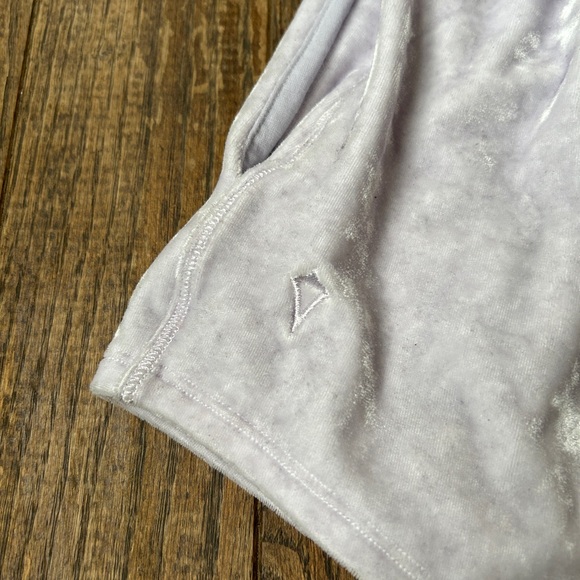 EUC Ivivia Girl’s Light Purple Shorts Sz 12 - Picture 5 of 7